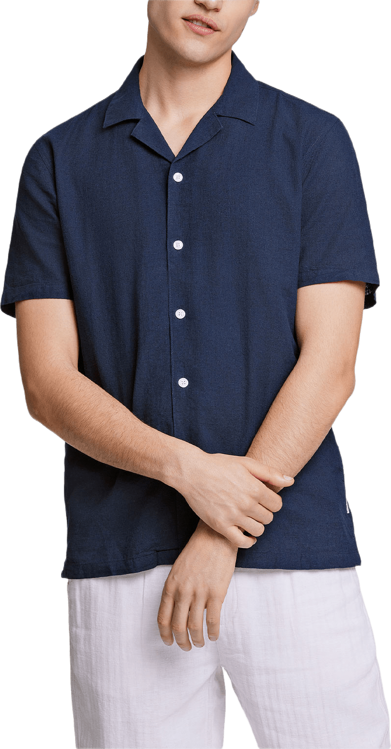 Casual Linen Blend Resort S/S, från Lindbergh, i färgen Navy.