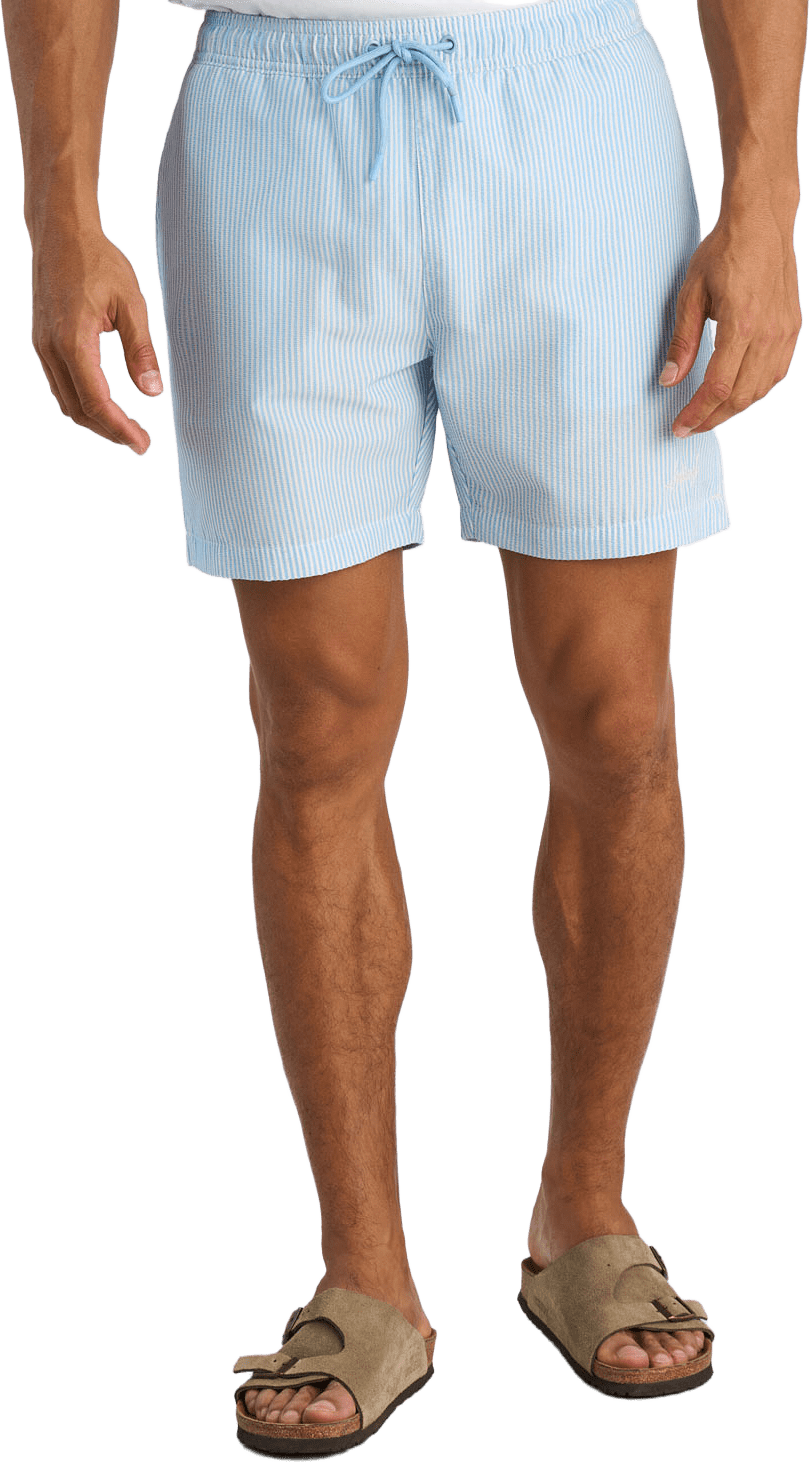 Striped seersucker Swim shorts, från Lindbergh, i färgen Lt Blue.