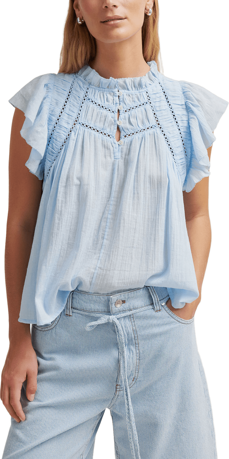 Gaya Top, från Second Female, i färgen Cashmere Blue.