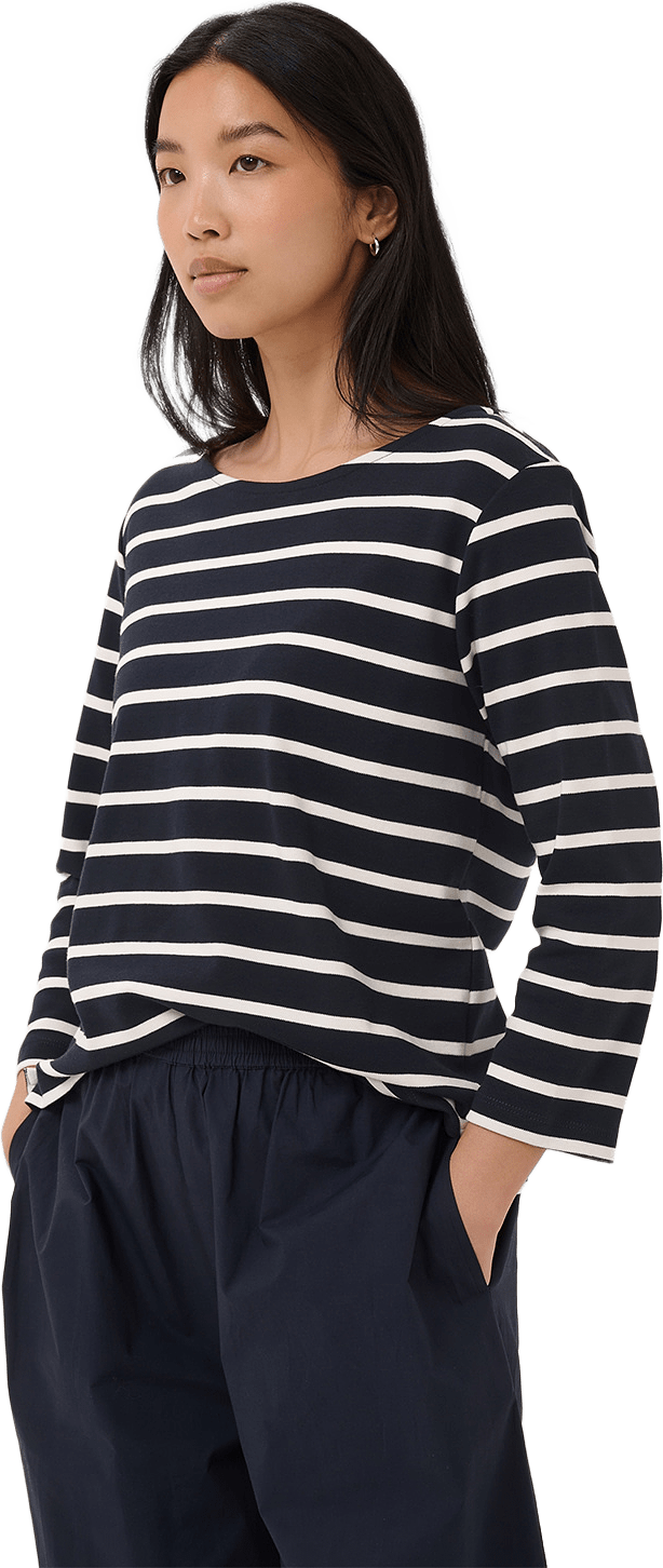 NelaPW T-shirt, från Part Two, i färgen Navy/Eggnog Stripe.