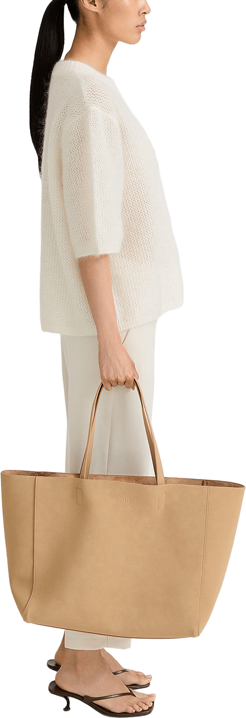 Yacht Bag Matte, från Stylein, i färgen Sand.