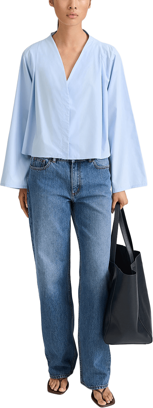 Jaylene Shirt, från Stylein, i färgen Light Blue.