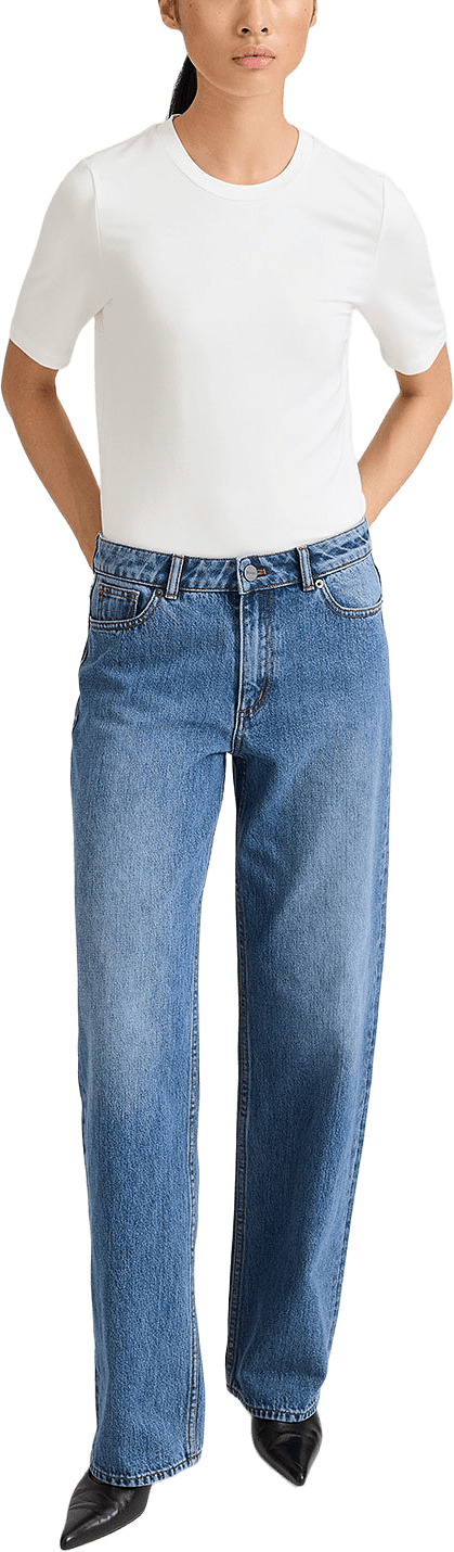 Kiara Denim, från Stylein, i färgen Steel Blue.