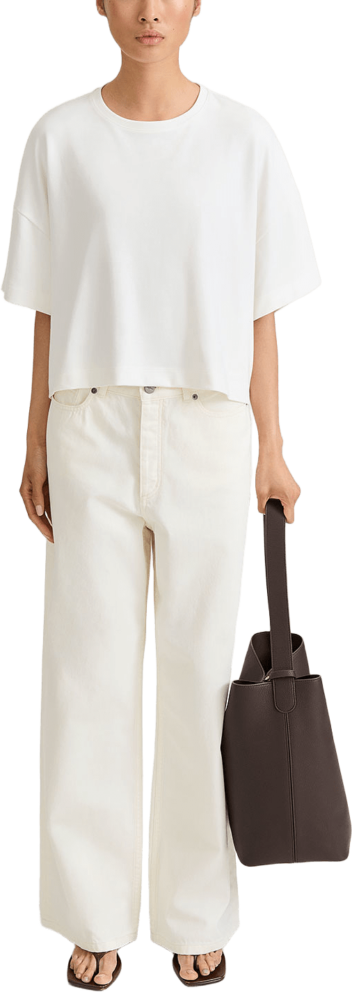 Juniper Top, från Stylein, i färgen Cream.