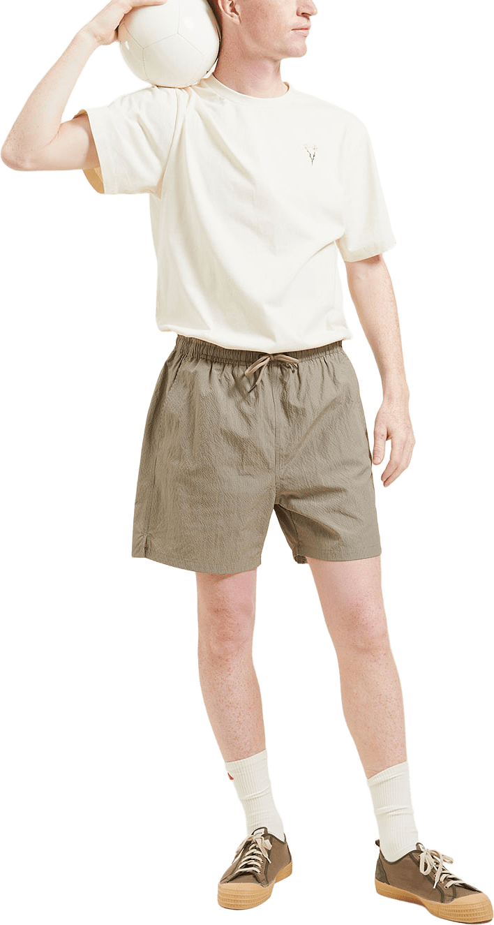 POSY T-SHIRT, från Forét, i färgen Cloud.