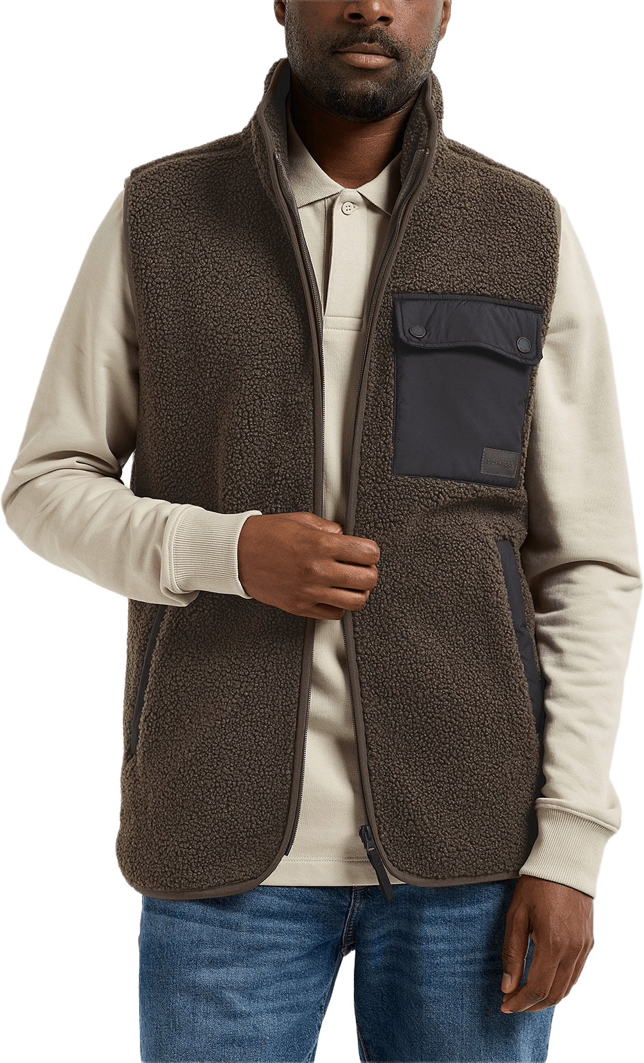 Rasmus Vest, från Didriksons, i färgen Dark Mocha.