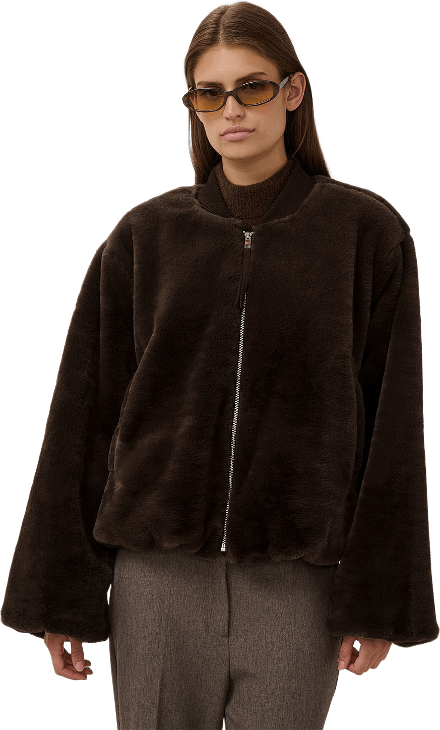 SLEstacia Bomber Jacket, från Soaked In Luxury, i färgen Chocolate Brown.