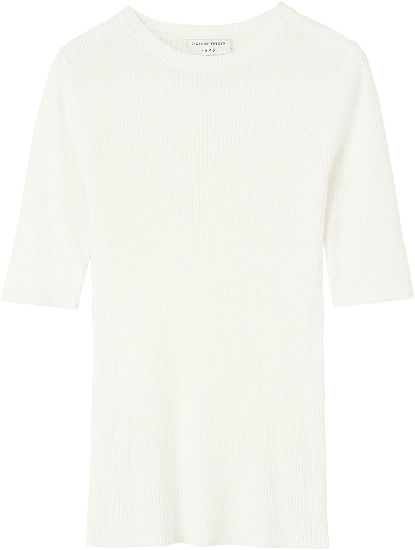 Orvi Slim Stickad T-Shirt, från Tiger of Sweden, i färgen Alabaster.