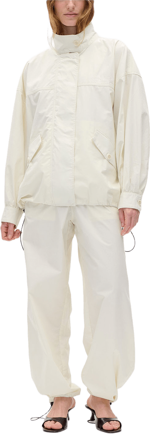 BATINA, från Baum und Pferdgarten, i färgen Light Grey.