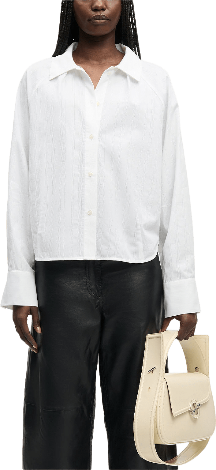 Sakya shirt 15904, från SAMSOE SAMSOE, i färgen White.