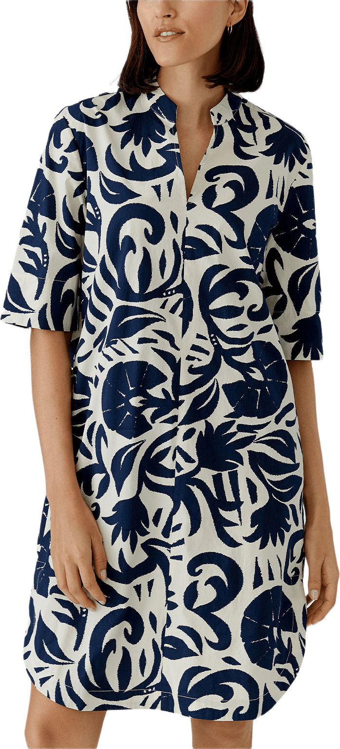 Capsule Dress, från Oui, i färgen White Blue.