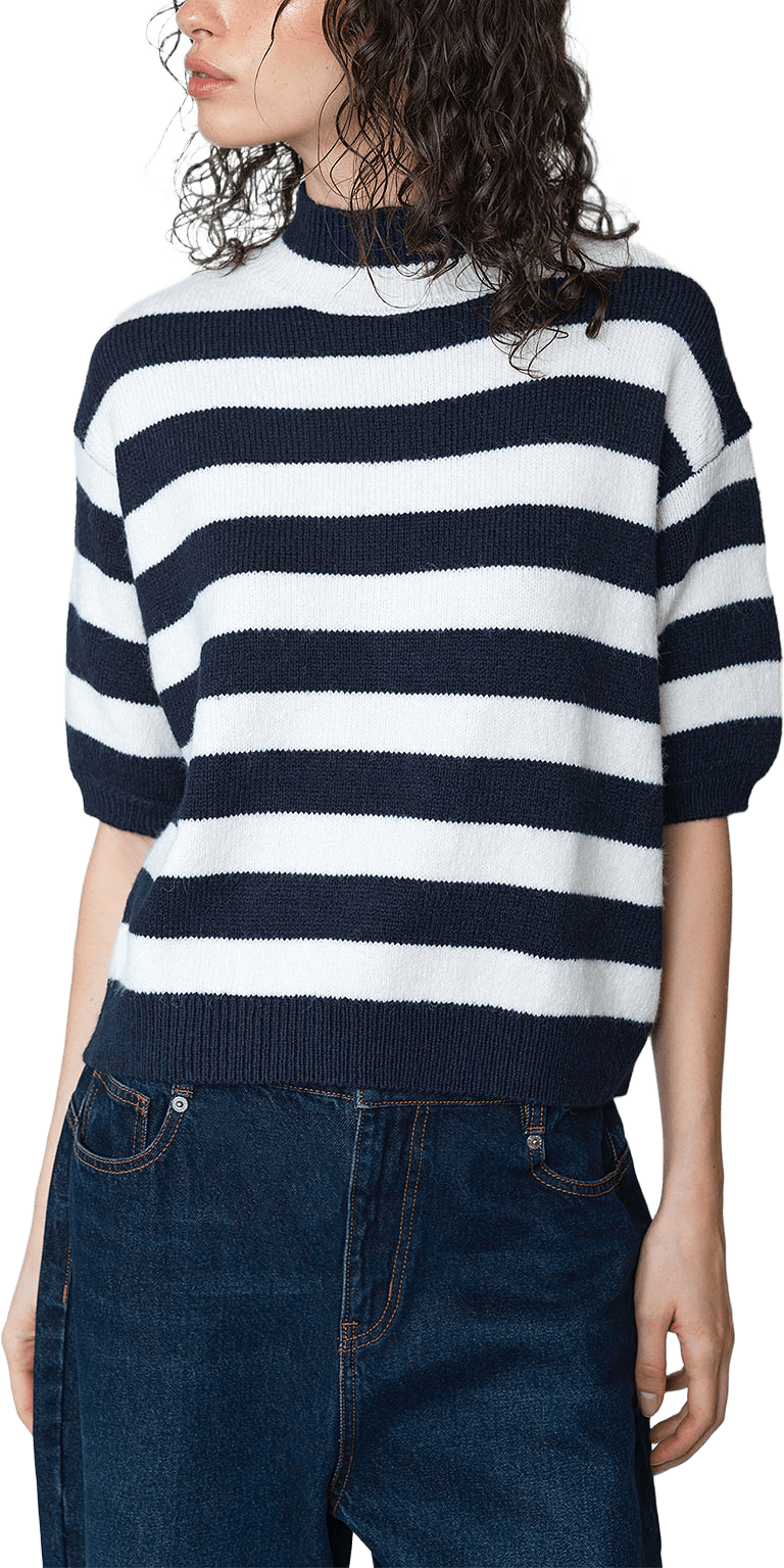 Larisa Knit Short Sleeve Striped Jumper, från French Connection, i färgen New Navy/Summer White.