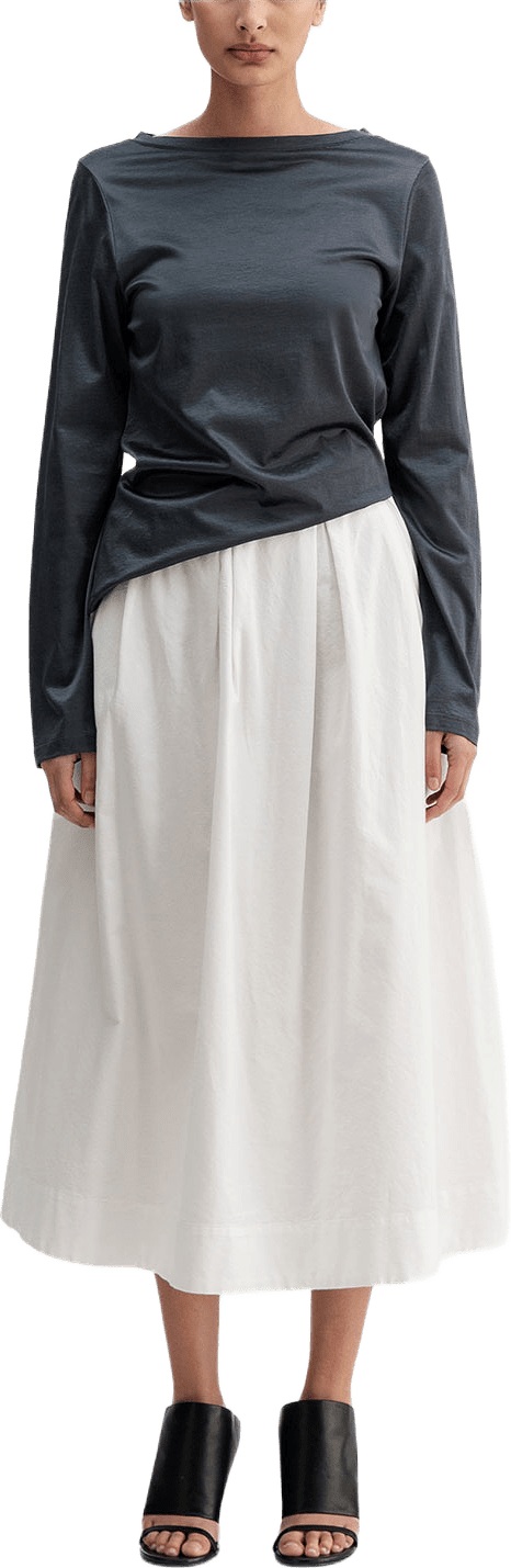 Mace oxford skirt, från Ahlvar Gallery, i färgen White.