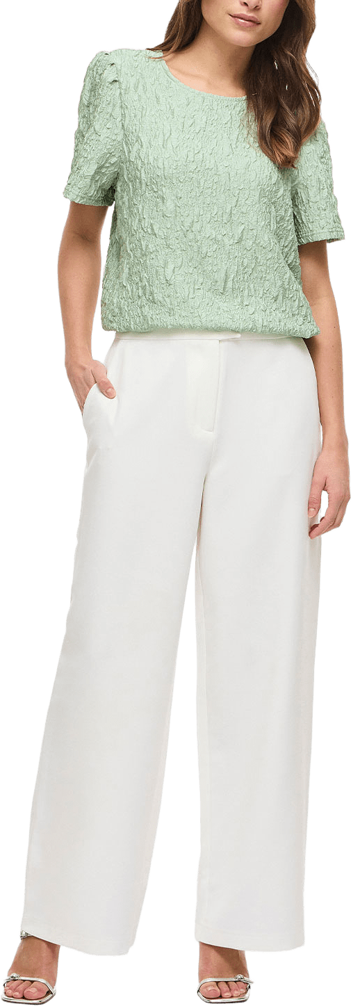 Visophia Top, från Vila, i färgen Smoke Green.