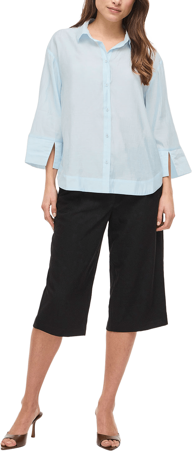 Viaspyn Shirt, från Vila, i färgen Nantucket Breeze.