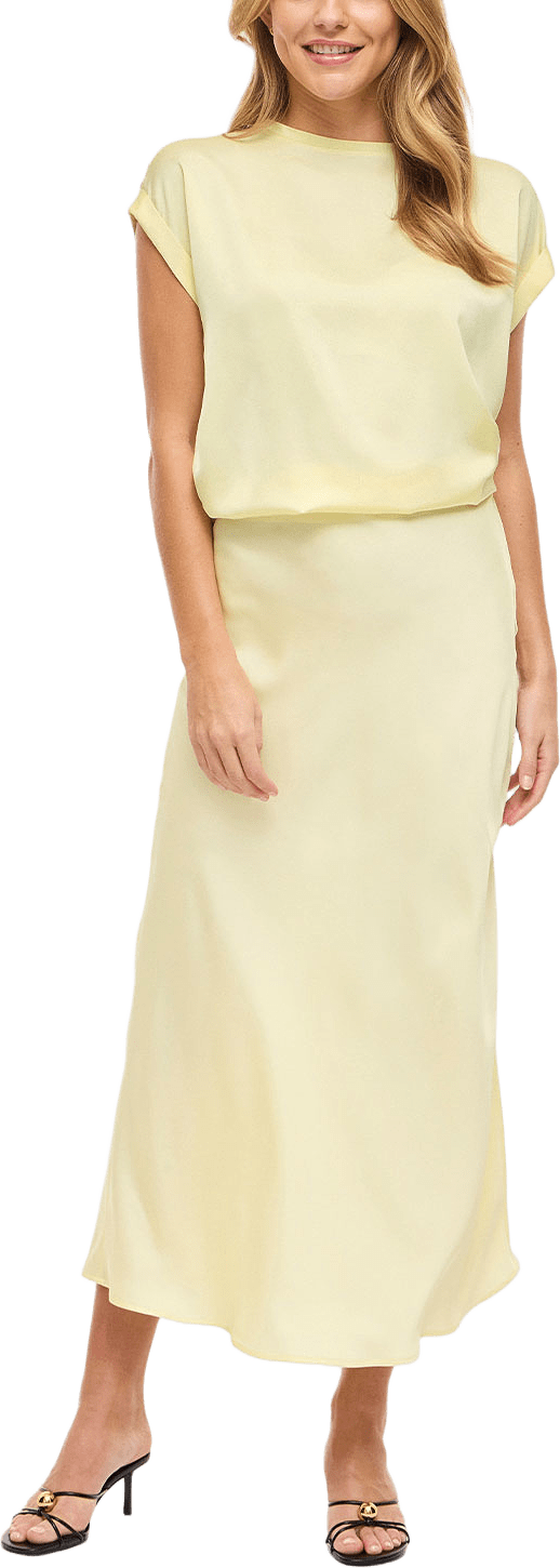 Viellette Kortärmad Satintopp, från Vila, i färgen Pastel Yellow.