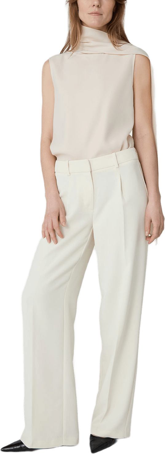 The Ingrid Crepe Trousers, från Marville Road, i färgen Creme.