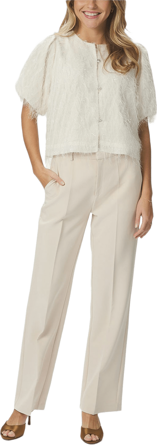 Aisa Frilly Blouse, från Neo Noir, i färgen Creme.