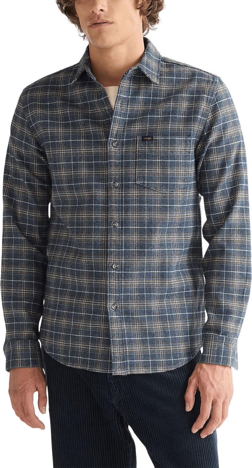 1 Pkt Shirt, från Wrangler, i färgen Dark Navy.