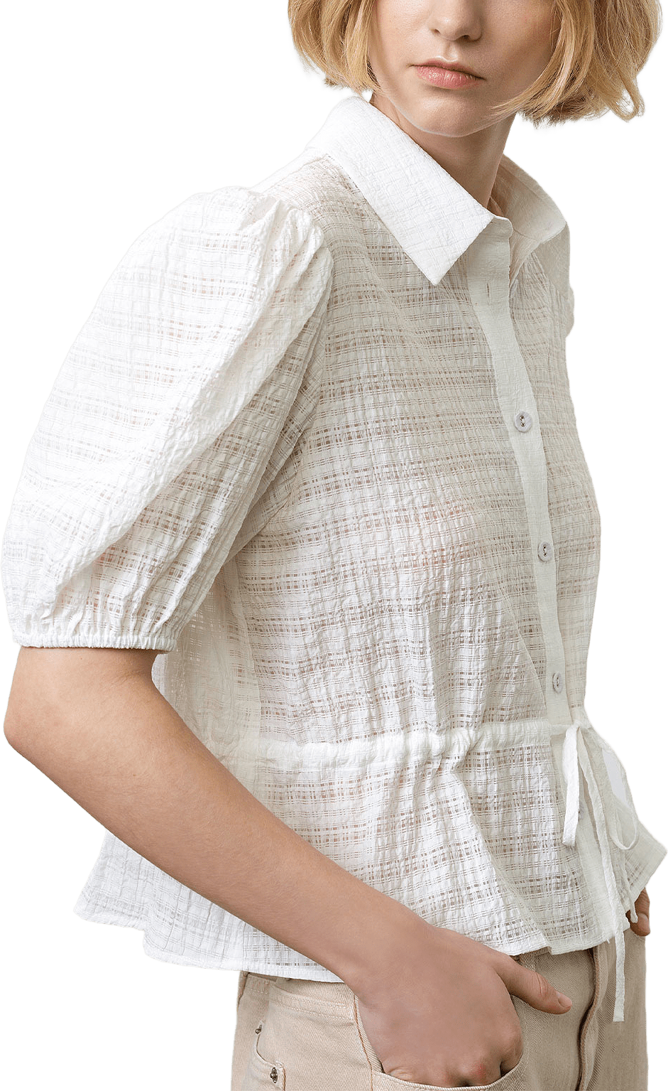 Shanaya Seersucker Drawstring Shirt, från French Connection, i färgen Summer White.