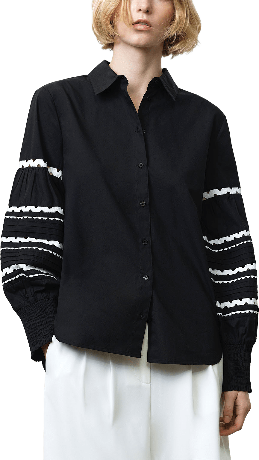 Cambria Cotton Ric Rac Long Sleeve Shirt, från French Connection, i färgen Black/Linen White.