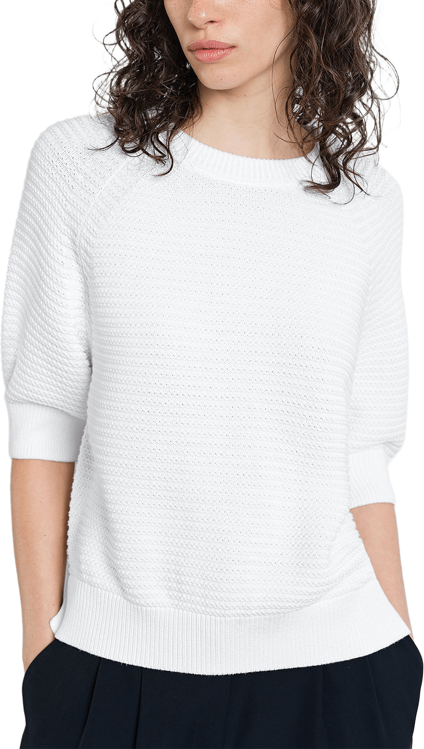 Lily Mozart Short Sleeve Jumper, från French Connection, i färgen Summer White.