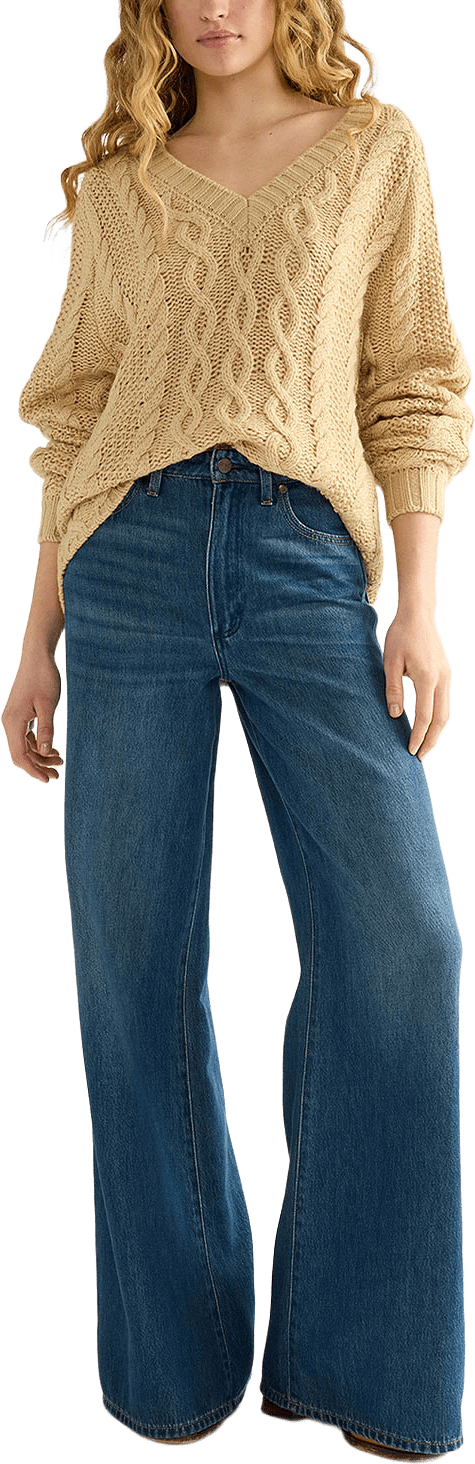 V Neck Cable Knit, från Wrangler, i färgen Oatmeal.