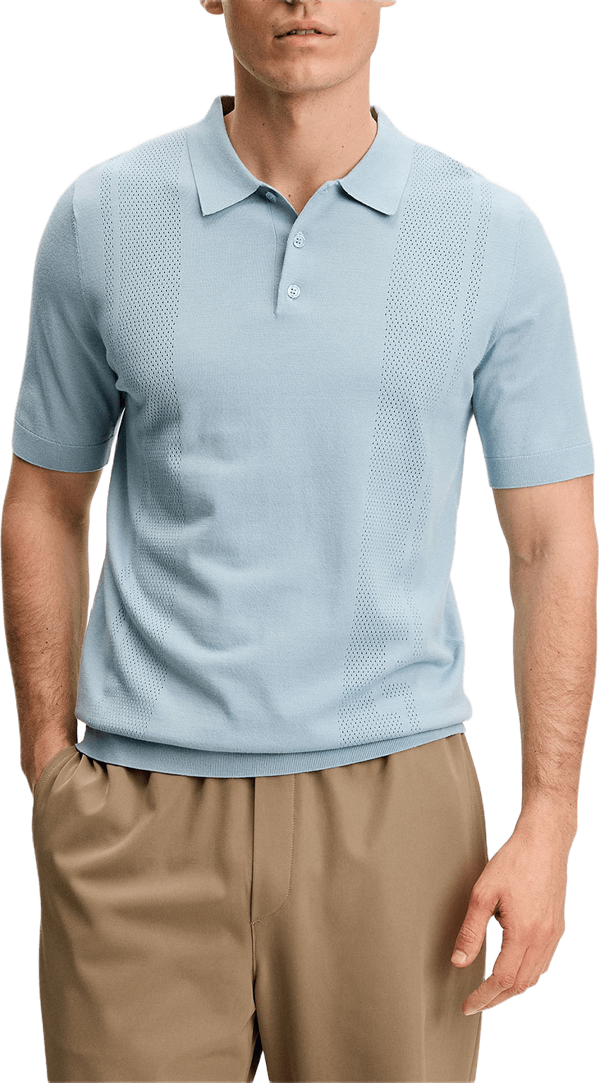 Reymond Seasonal Knit Polo, från J.Lindeberg, i färgen Forget-me-not.