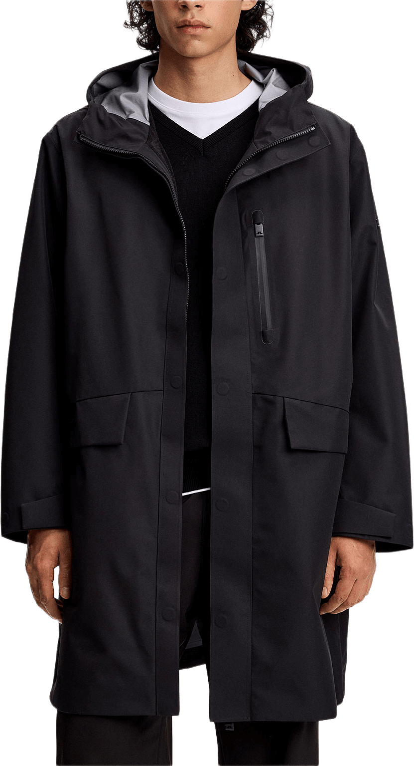 Alonso Parka, från J.Lindeberg, i färgen Black.