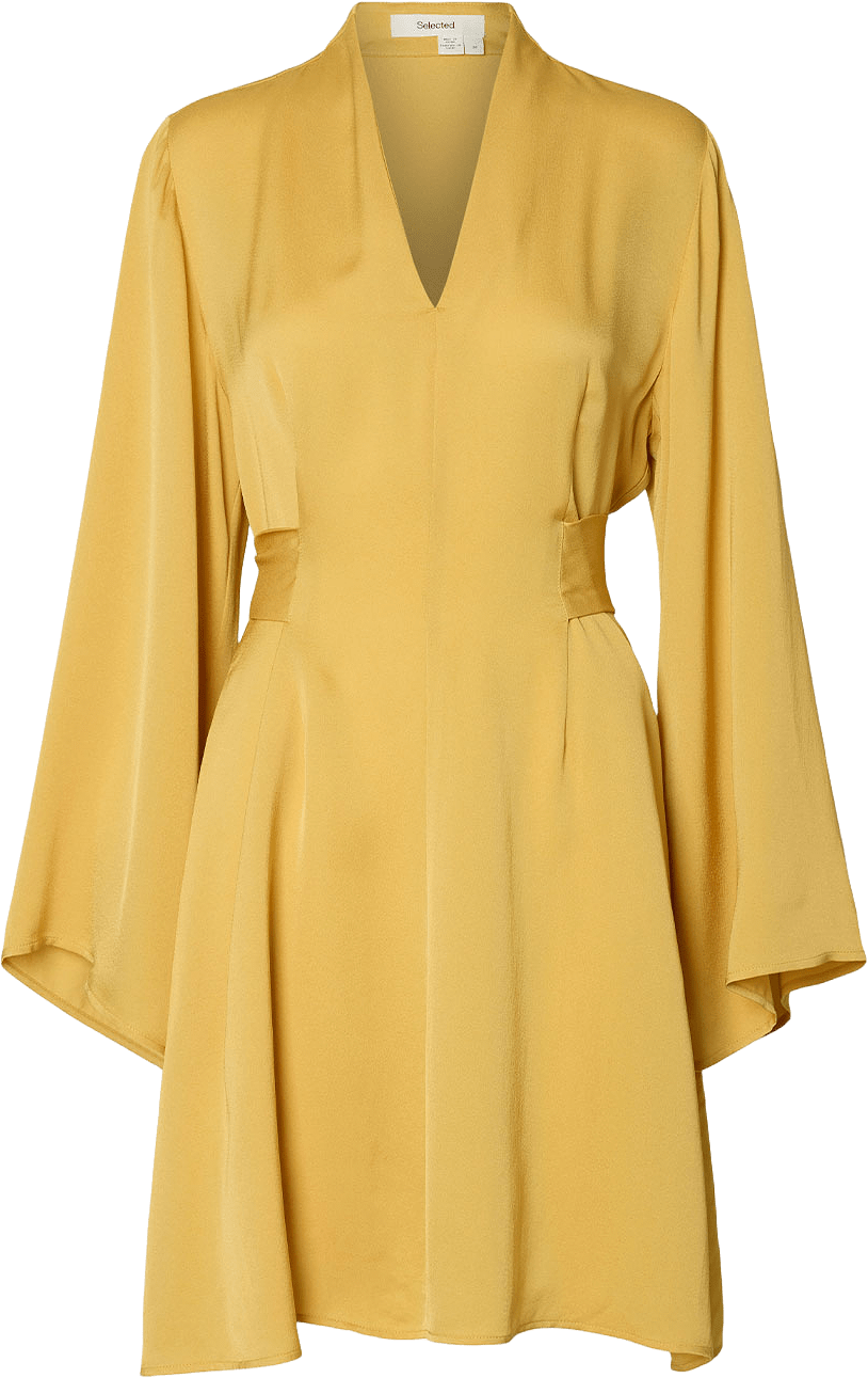 Laura Short Dress, från Selected, i färgen Ochre.