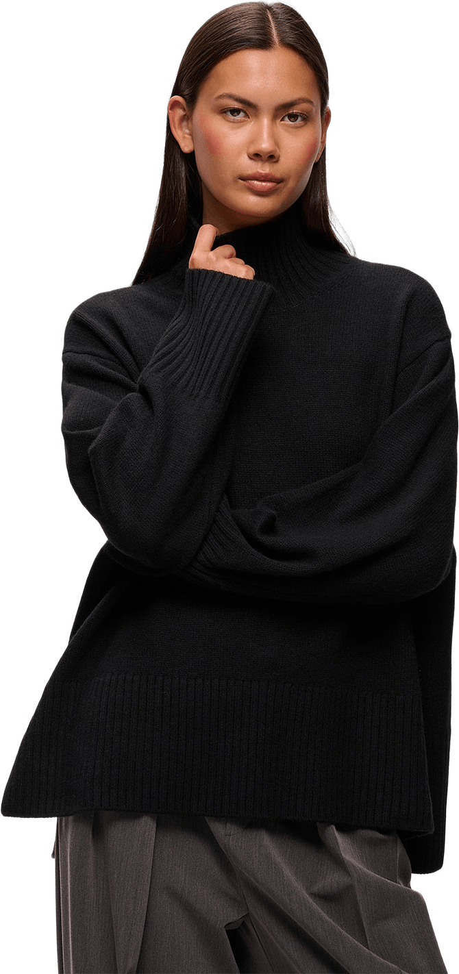 GeaIW Kaxy Highneck Pullover, från Inwear, i färgen Black.