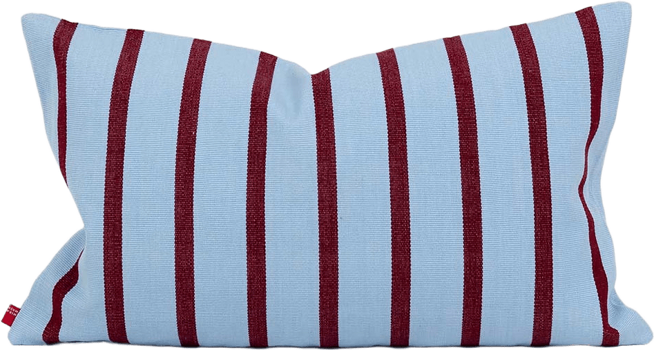 America kuddfodral 30x50 blå/vinröd, från A World of Craft, i färgen Blå/Vinröd.