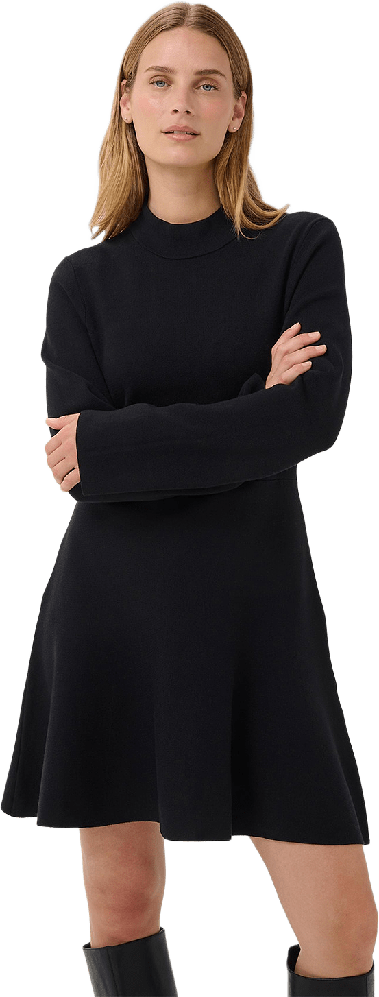 ChanisePW Dress, från Part Two, i färgen Black.