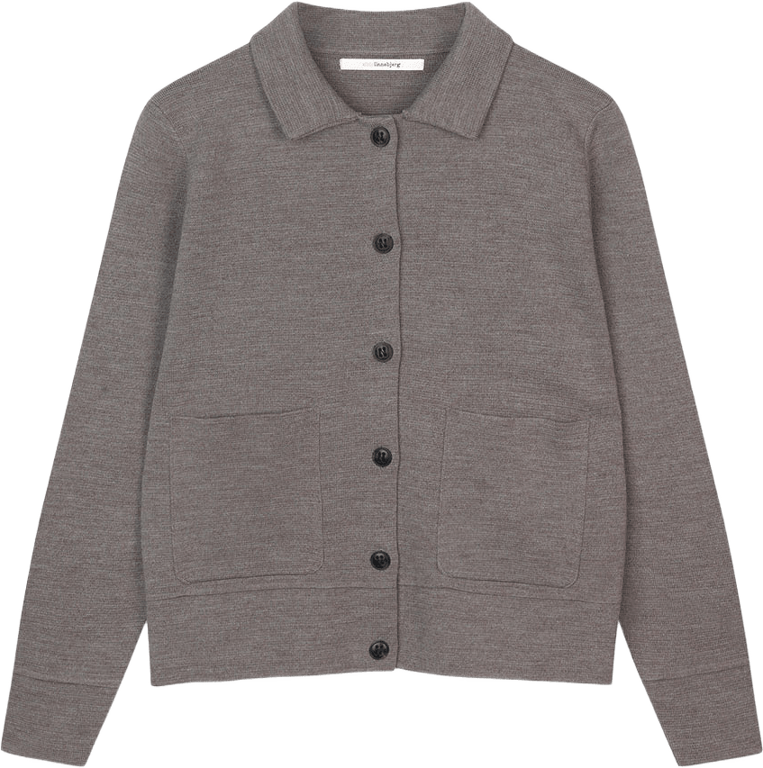 Kaja Cardigan, från Sibin Linnebjerg, i färgen Dark Sand.