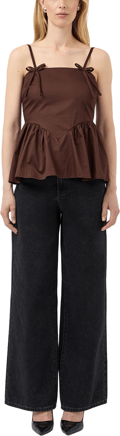 Yasmagly Strap Top, från YAS, i färgen Coffee Bean.
