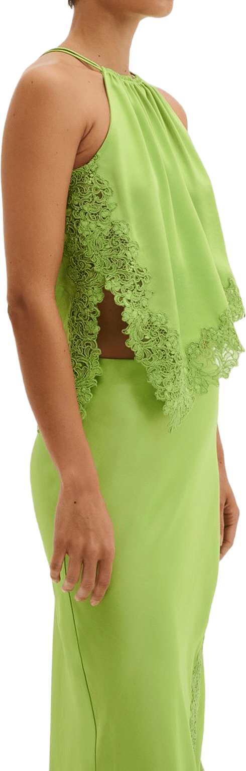Madina Asymmetric Lace Hem Top, från Malina, i färgen Lime.