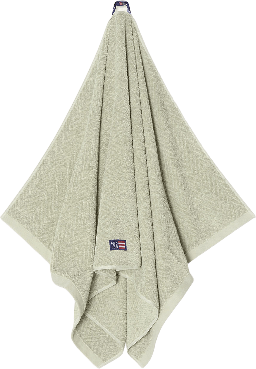 Herringbone Towel, från Lexington, i färgen Vintage Green.