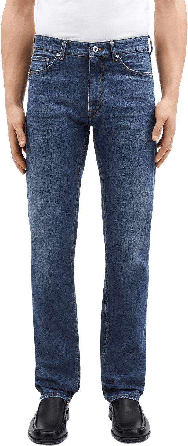 Des Compress Slim-Fit Jeans, från Tiger of Sweden, i färgen Midnight Blue.