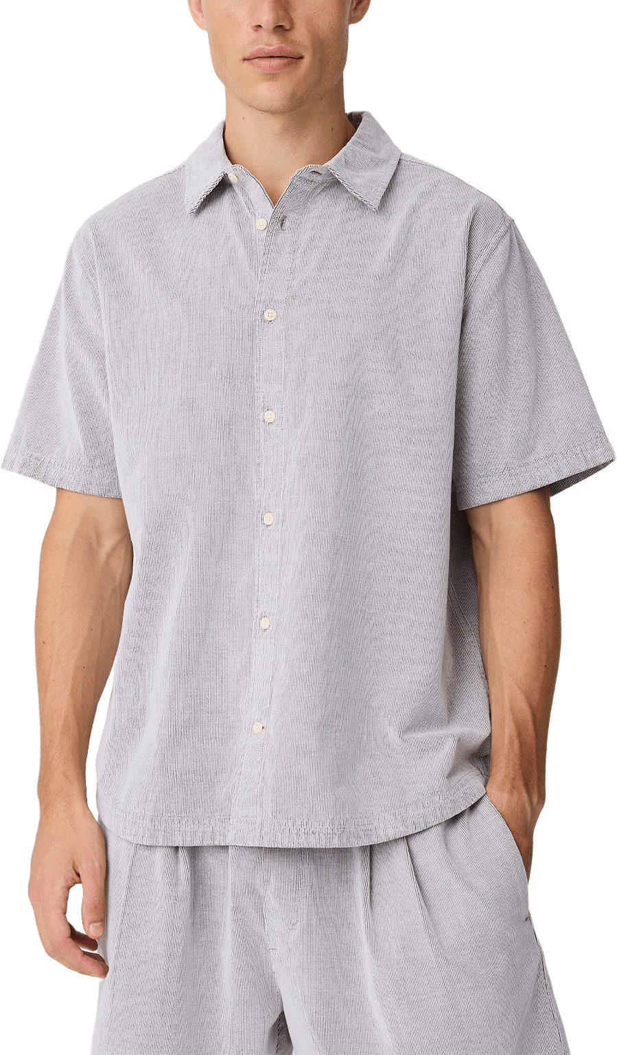 Breeze Comfort Corduroy Short Sleeve Shirt, från Knowledge Cotton Apparel, i färgen 1226 Vintage Indigo.