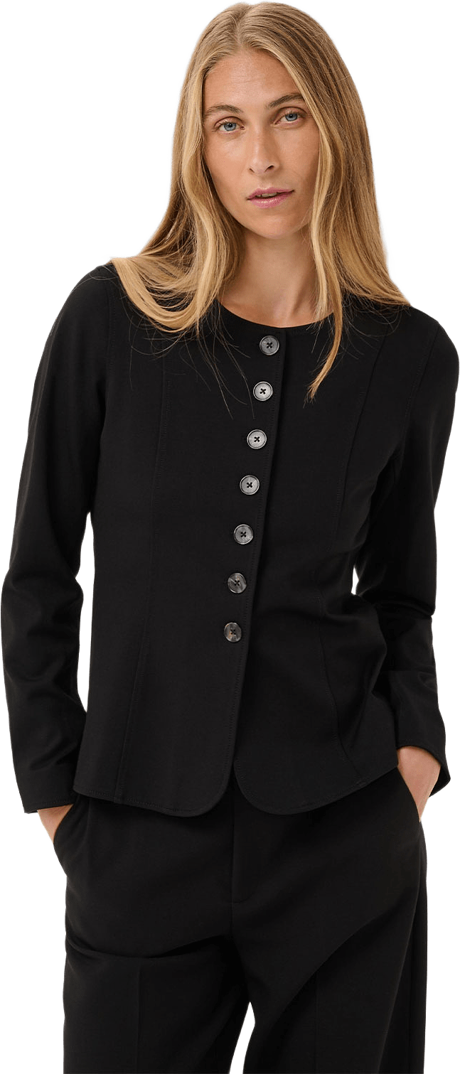 CaridadPW Fitted Jacket, från Part Two, i färgen Black.