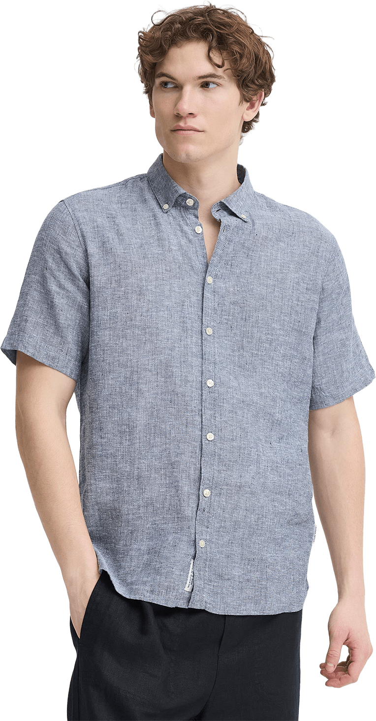 CFANTON 0071 SS 100% linen shirt Shirt, från Casual Friday, i färgen Dark Navy.