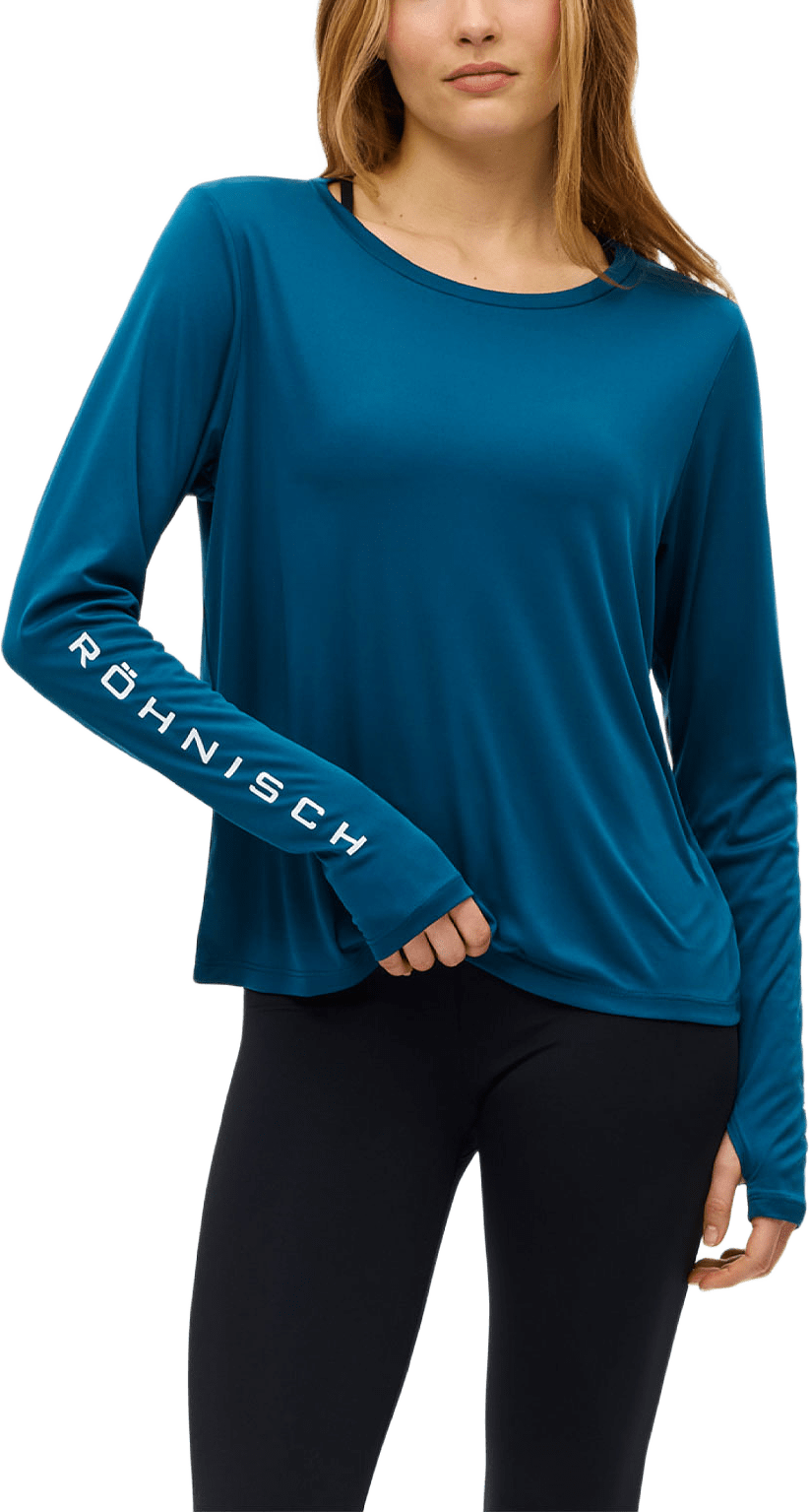 Team Logo Long Sleeve, från Röhnisch, i färgen Legion Blue.