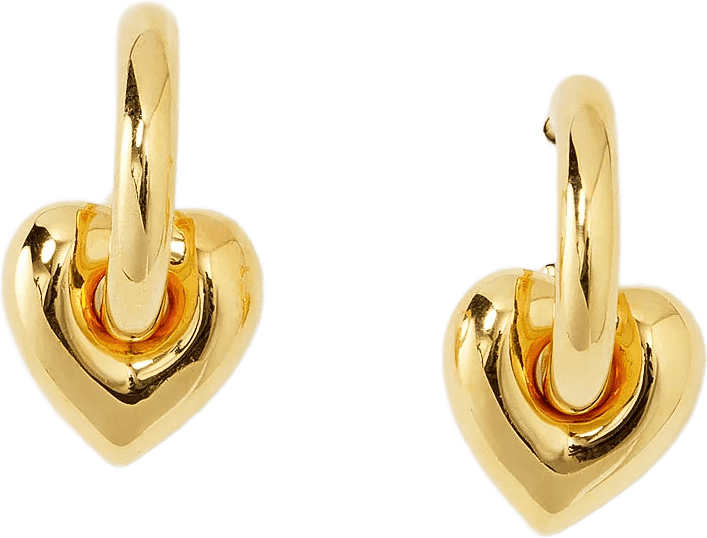 La La Love Fat Heart Earrings, från Syster P, i färgen Gold.