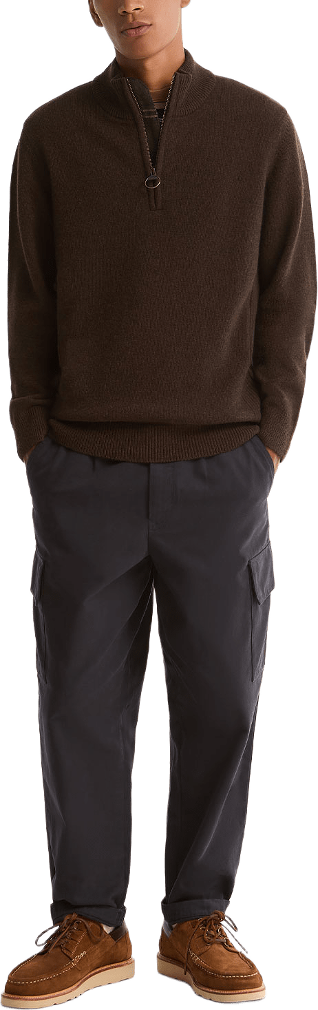 Holden Half Zip, från Barbour, i färgen Dark Oak.