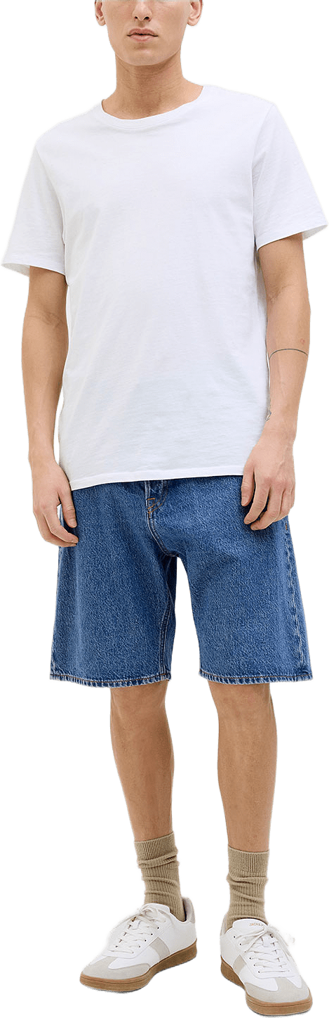 Alex Baggy Fit Shorts, från Jack & Jones, i färgen Blue Denim Sbd 301.