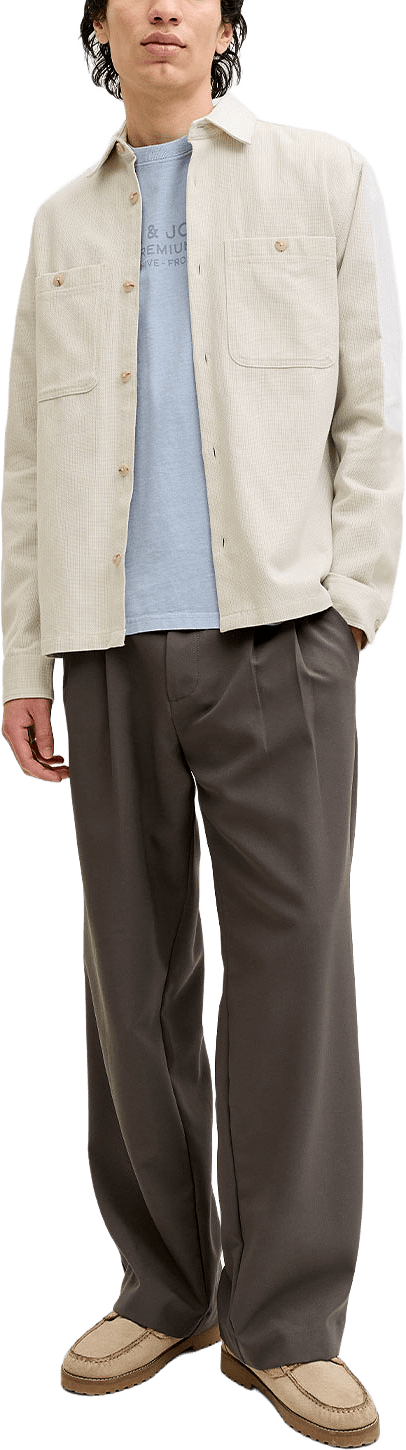 Rayle Linen Blend Solid Shirt, från Jack & Jones, i färgen Moonstruck Regular Fit.