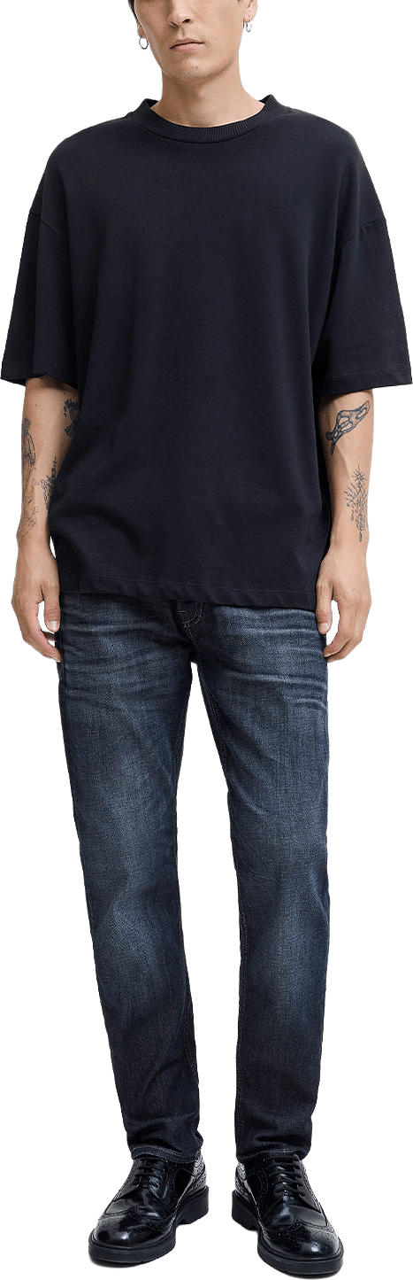 Mike Tapered Fit Jeans, från Jack & Jones, i färgen Blue Denim.