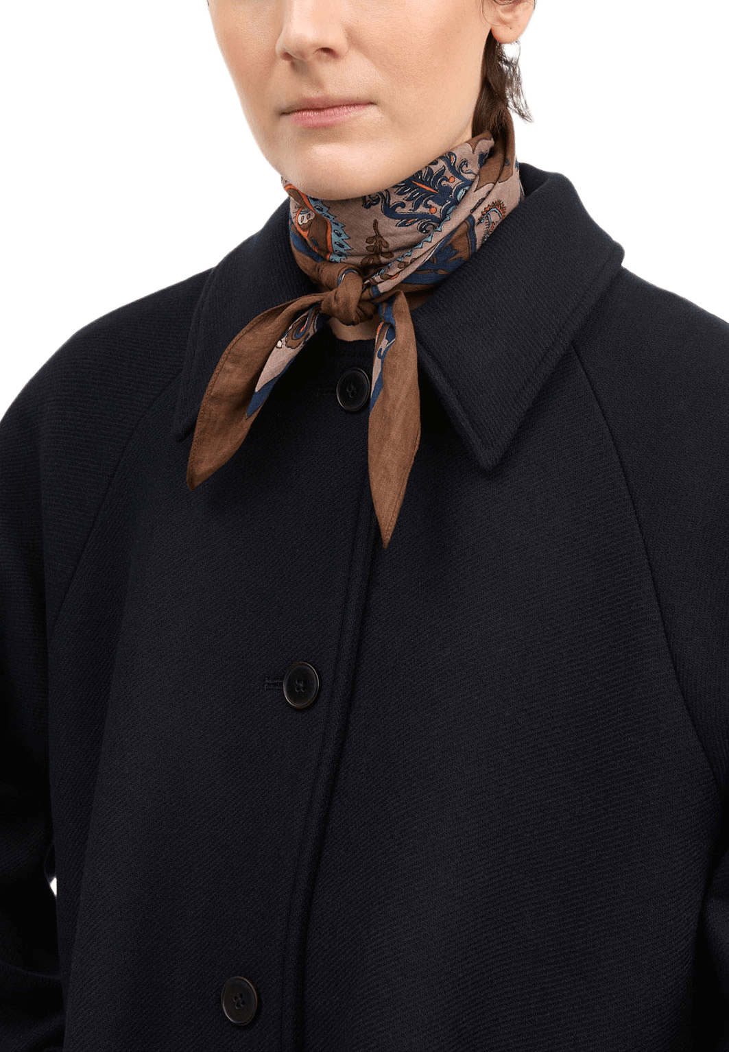 Pippa scarf, från Skall Studio, i färgen Brown Paisley Print.