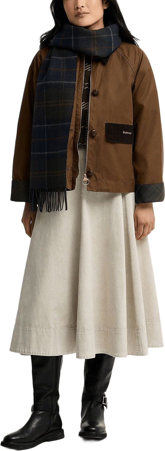 Barbur Taryn Reversible Scarf, från Barbour, i färgen Shadow Classic Tartan.