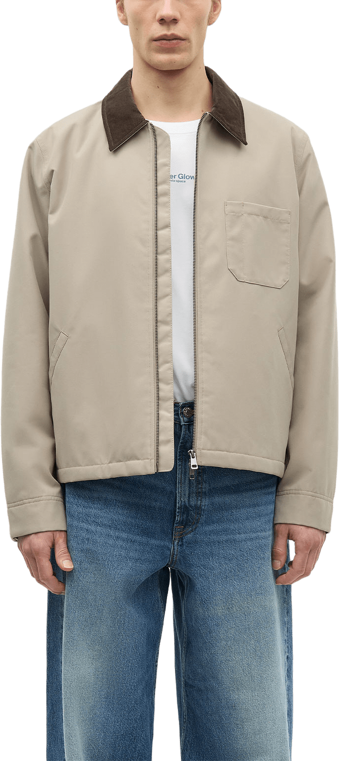 Saron Coat 14265, från SAMSOE SAMSOE, i färgen Aluminium.